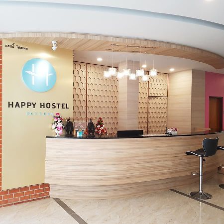 Happy Hostel Pattaya Esterno foto